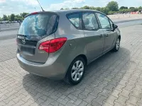Gebraucht Opel Meriva 120 PS (88 kW) 2012 Silber Van / Kleinbus