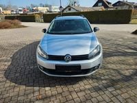 Gebraucht VW Golf VI Match 140 PS (102 kW) 2013 Silber Kleinwagen