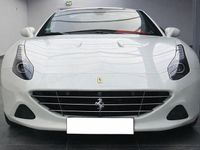 Gebraucht Ferrari California 560 PS (411 kW) 2017 Bianco avus Cabrio