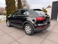 Gebraucht Audi Q3 Comfort 150 PS (110 kW) 2016 Mythosschwarz SUV
