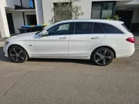 Gebraucht Mercedes C300e 306 PS (225 kW) 2019 Weiß Kombi