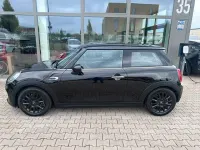 Gebraucht Mini Cooper 136 PS (100 kW) 2016 Schwarz Kleinwagen