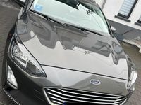 Gebraucht Ford Focus 125 PS (91 kW) 2021 Grau Kombi