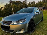 Second-hand Lexus IS220d 177 CP (130 kW) 2006 Albastru Berlinǎ