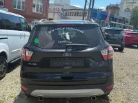Gebraucht Ford Kuga Titanium 150 PS (110 kW) 2018 Schwarz SUV