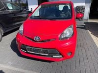 Gebraucht Toyota Aygo Cool 68 PS (50 kW) 2014 Rot Kleinwagen