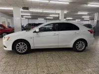 Gebraucht Mitsubishi Lancer Edition 117 PS (86 kW) 2011 Weiß Limousine