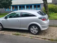 Gebraucht Opel Astra GTC Edition 115 PS (84 kW) 2010 Silber Coupé