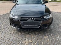 gebraucht Audi A4 Avant 2.0 TDI 8x bereift + Inspektion