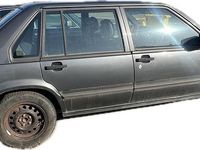 Second-hand Volvo 940 85 CP (62 kW) 1987 Negru Berlinǎ