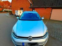 Gebraucht VW Golf VII 150 PS (110 kW) 2018 Silber Kombi