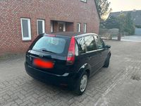 Gebraucht Ford Fiesta 60 PS (44 kW) 2005 Blau Kleinwagen