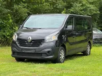 Gebraucht Renault Trafic Expression 95 PS (69 kW) 2015 Schwarz Van / Kleinbus