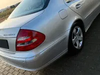 Gebraucht Mercedes E200 Avantgarde 163 PS (119 kW) 2005 Silber Limousine