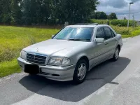 Gebraucht Mercedes C200 Elegance 136 PS (100 kW) 2000 Silber Limousine