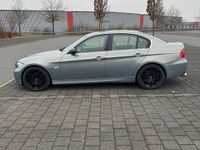 Gebraucht BMW 325 218 PS (160 kW) 2006 Grau Limousine