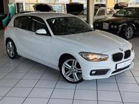 Gebraucht BMW 118 Advantage 136 PS (100 kW) 2017 Weiß Kleinwagen