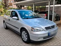 Gebraucht Opel Astra Edition 101 PS (74 kW) 1999 Silber Coupé