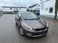 Usado Kia Ceed 128 CV (94 kW) 2015 Marrón Utilitario