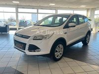 Gebraucht Ford Kuga Trend 120 PS (88 kW) 2016 Weiß SUV