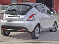 Gebraucht Lancia Ypsilon 69 PS (50 kW) 2011 Silber Kleinwagen