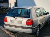 Gebraucht VW Golf III 75 PS (55 kW) 1995 Silber Limousine