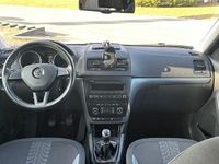 Gebraucht Skoda Yeti Adventure 122 PS (89 kW) 2015 Silber SUV