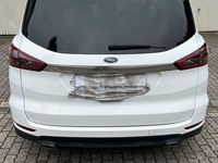 Gebraucht Ford S-MAX Business Edition 179 PS (131 kW) 2017 Weiß Van / Kleinbus