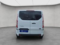 Używany Ford Transit Custom Trend 131 KM (96 kW) 2023 Biały Kombi