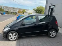 Gebraucht Mercedes A180 Avantgarde 109 PS (80 kW) 2012 Schwarz Kleinwagen