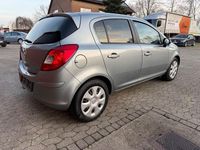 Gebraucht Opel Corsa Satellite 101 PS (74 kW) 2011 Silber Limousine