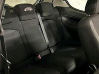 Gebraucht Peugeot 206+ 75 PS (55 kW) 2011 Rot Kleinwagen