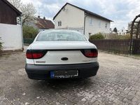 Gebraucht Renault Mégane 75 PS (55 kW) 1998 Weiß Limousine
