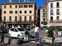 Gebraucht VW up! 82 PS (60 kW) 2016 Weiß Kleinwagen