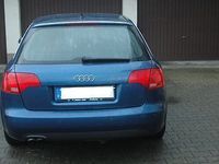Gebraucht Audi A4 140 PS (102 kW) 2005 Blau metallic Kombi