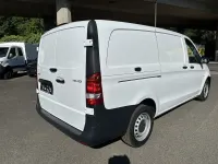 Gebraucht Mercedes Vito 163 PS (119 kW) 2023 Weiß Van