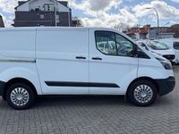 Gebraucht Ford Transit Custom 125 PS (91 kW) 2015 Weiß Van / Kleinbus