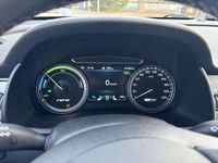 Gebraucht Kia Niro Spirit 105 PS (77 kW) 2017 Grau SUV