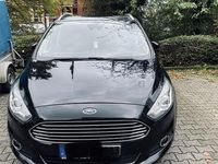 Gebraucht Ford S-MAX Titanium 150 PS (110 kW) 2017 Schwarz Van / Kleinbus