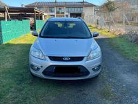 Gebraucht Ford Focus Ambiente 101 PS (74 kW) 2008 Silber Limousine