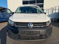 Second-hand VW Caddy 102 CP (75 kW) 2019 Alb Monovolum