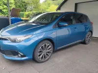 Gebraucht Toyota Auris Edition-S 99 PS (72 kW) 2016 Blau Limousine