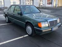 Second-hand Mercedes E280 193 CP (141 kW) 1993 Verde Berlinǎ