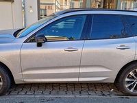 Gebraucht Volvo XC60 Core 197 PS (144 kW) 2023 SUV