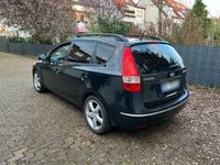 gebraucht Hyundai i30 CW 2.0 Premium SHZ