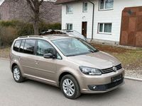 Gebraucht VW Touran Style 140 PS (102 kW) 2011 Braun Van / Kleinbus