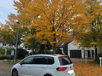 Gebraucht VW Touran 150 PS (110 kW) 2022 Weiß Van / Kleinbus