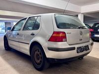Gebraucht VW Golf IV Highline 105 PS (77 kW) 2000 Silber Limousine