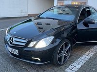 Gebraucht Mercedes E350 231 PS (169 kW) 2010 Schwarz Coupé