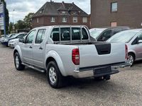 Gebraucht Nissan Navara SE 190 PS (139 kW) 2013 Silber Pickup